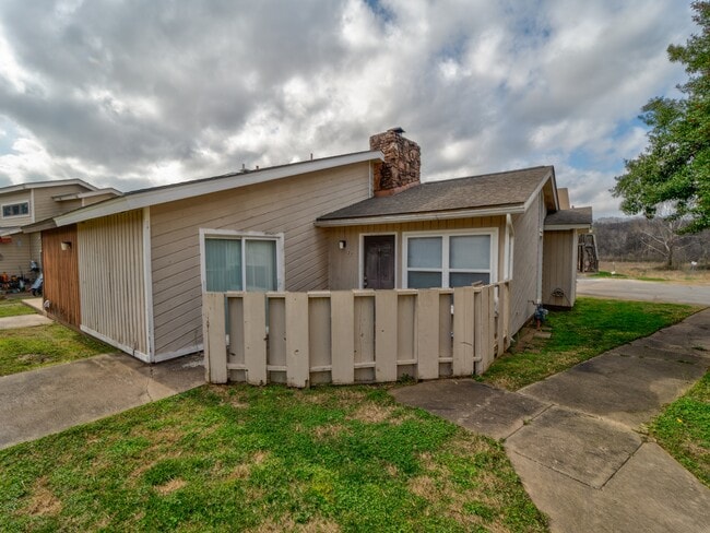 Building Photo - 13843 Turnberry Ln