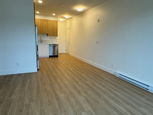 Photo - 11907 223 St Unit 204