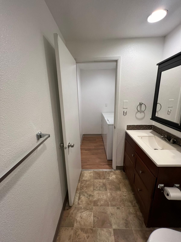 Photo - 2415-2417 E 20th St Unit R-  1