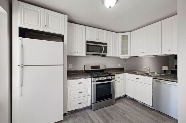 Photo - 1871 Grant Ct