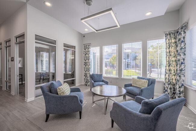 Interior Photo - The Palms at Town Center