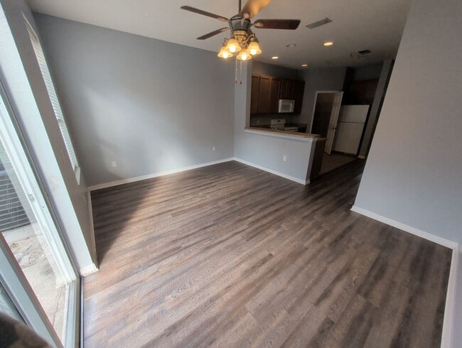 Photo - For Rent-2-bedroom, 2.5-bathroom located in the vibrant community of Largo