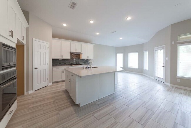 Photo - 22138 Grand Mist Dr