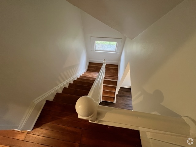 Building Photo - 1319 N 4th St Unit #4 Rental