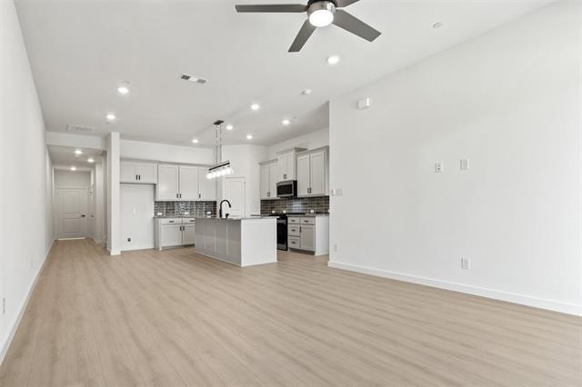 Photo - 2833 Concord Dr