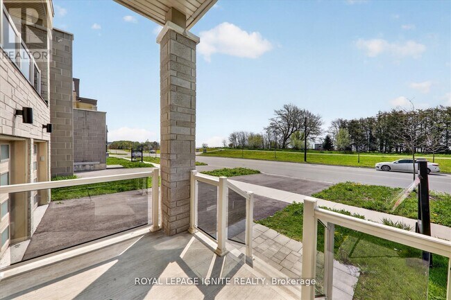 Photo - 235 Port Darlington Rd
