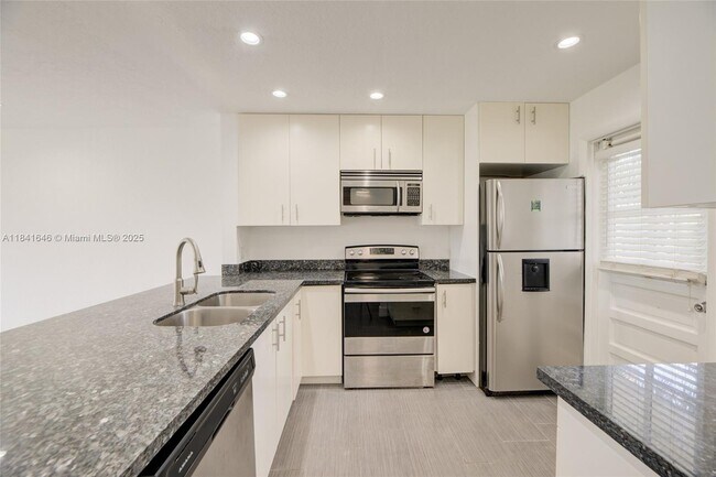 Photo - 2510 SW 81st Ave Condo Unit 205
