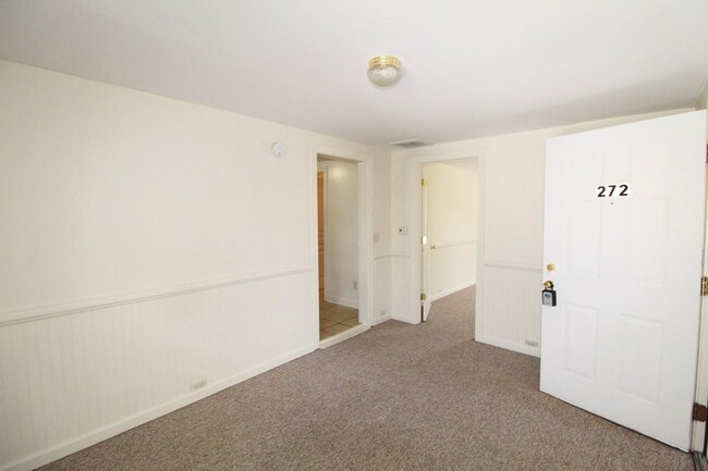 Photo - 272 W Bruce St