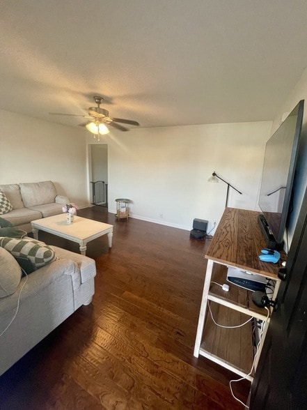 Photo - 3806 Marla Cir