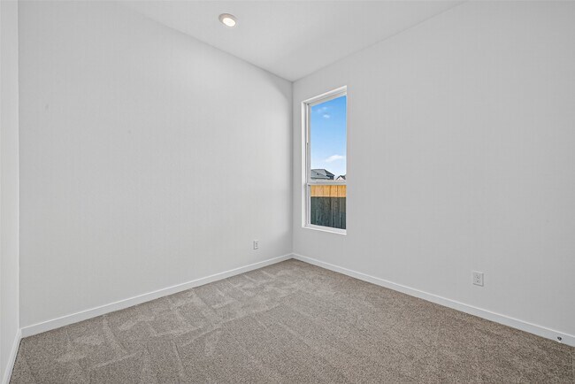 Photo - 11119 Poplar Tree Dr