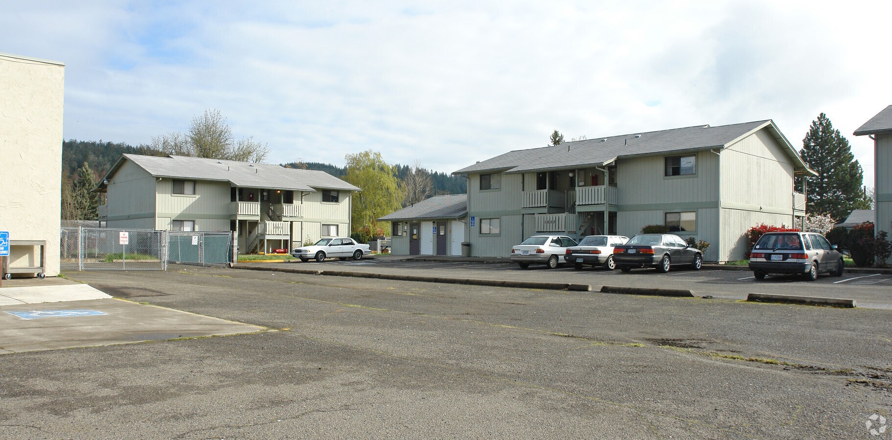 Photo - Terrace Manor Apartments