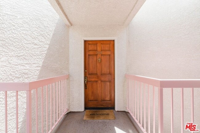 Photo - 345 N Jackson St Unit 309