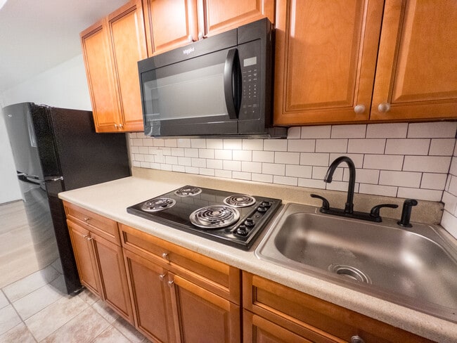 Folcroft Gardens Apartments