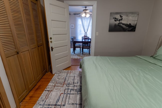 Photo - 3202 Harriet Ave