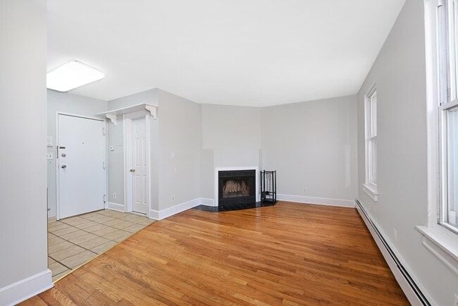 Photo - 201 Washington St Unit 302