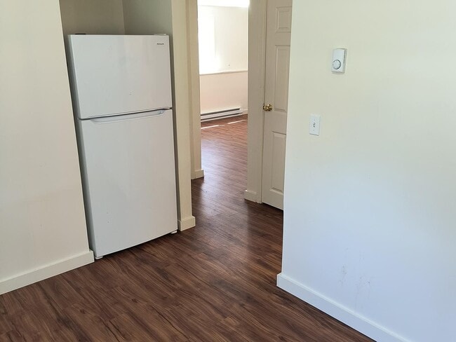 Photo - 8 Renarl Ave Unit 2