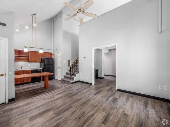 Building Photo - Revi Columbus East Rental