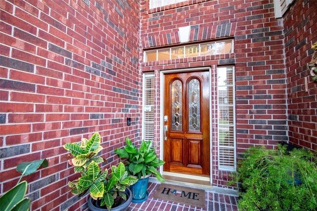 Photo - 7911 Hidden Oaks Ln