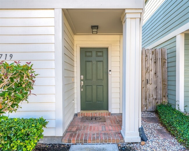 Photo - 1719 Redwing Bluff Dr