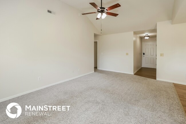 Photo - 420 SE Alger Dr