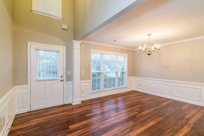 Photo - 1719 Eagle Trace Dr