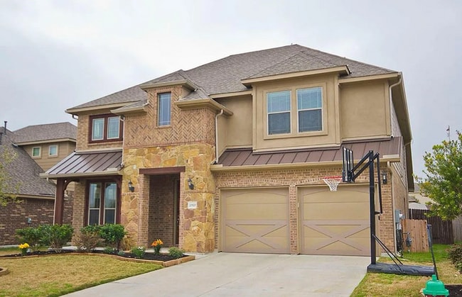 Building Photo - Charming 4 beds 2.5 baths in Pflugerville Rental