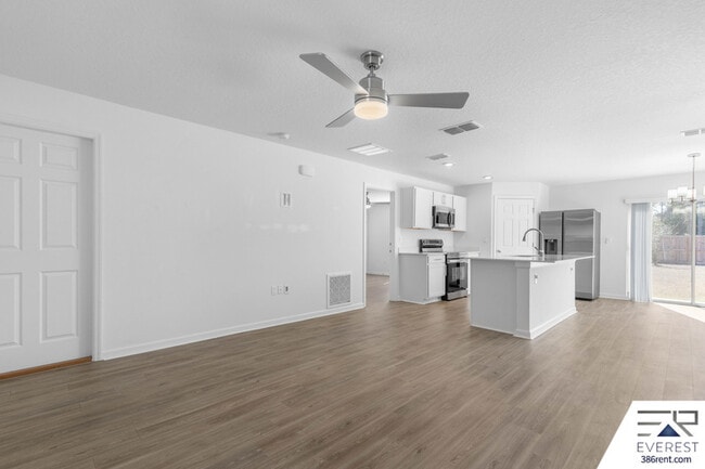 Photo - 68 Sea Trail