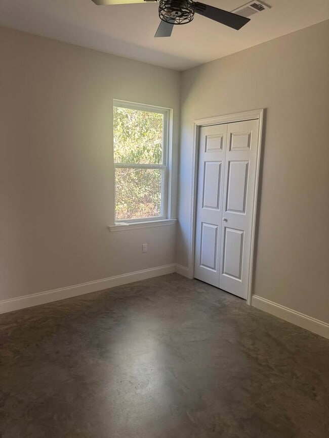 Photo - 270 N 3rd St