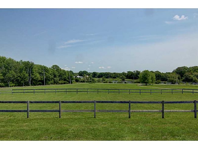 Photo - 43 Serpentine Rd