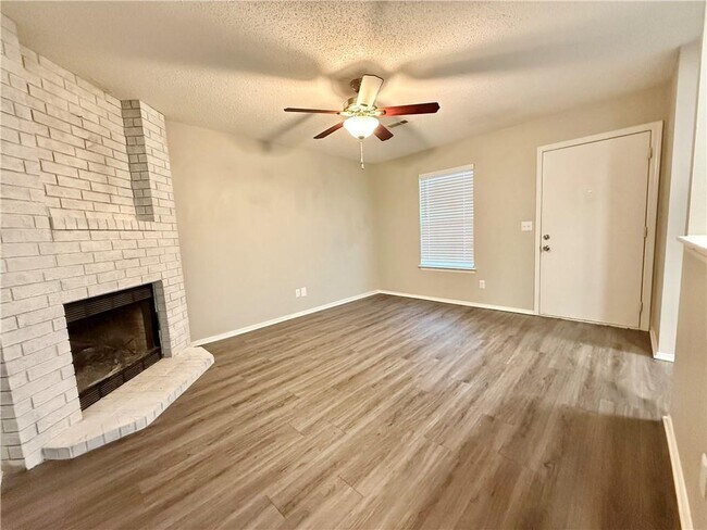 Photo - 4498 W Renee Ct