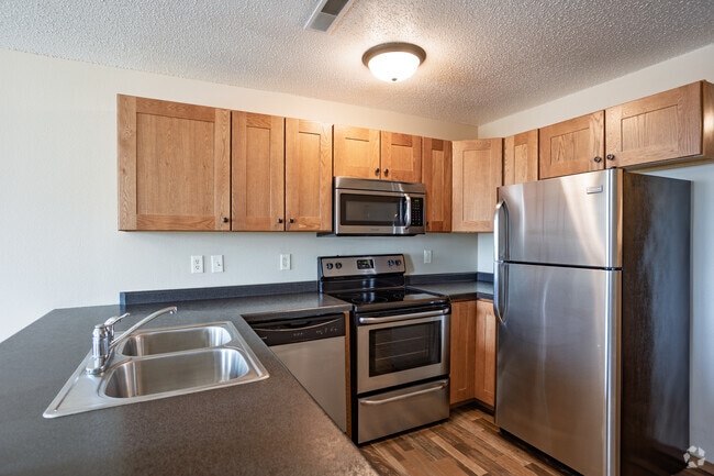 Estudio - 724 pies cuadrados - Cocina - Cottonwood Apartments