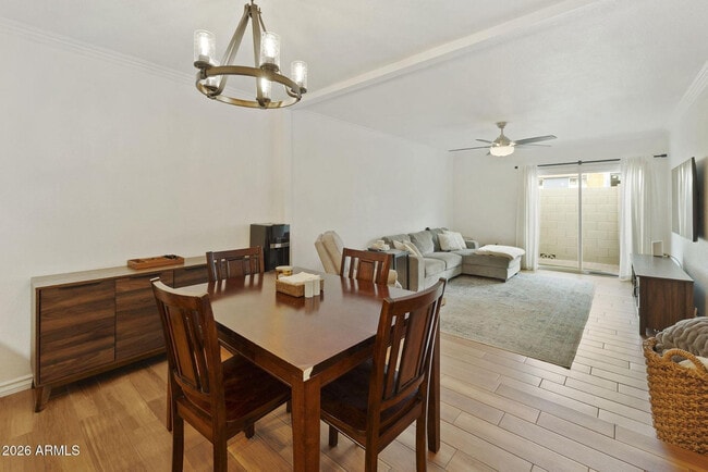 Photo - 3039 N 38th St Unidad 11