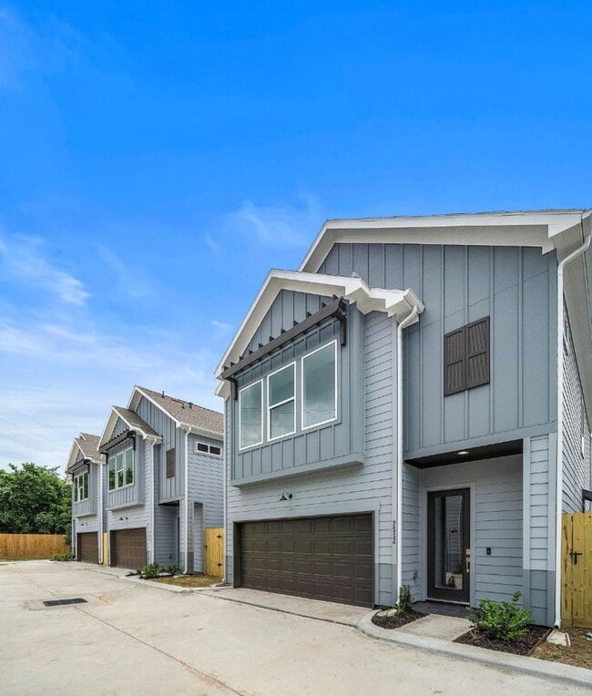 Photo - Brand New Construction in Houston!