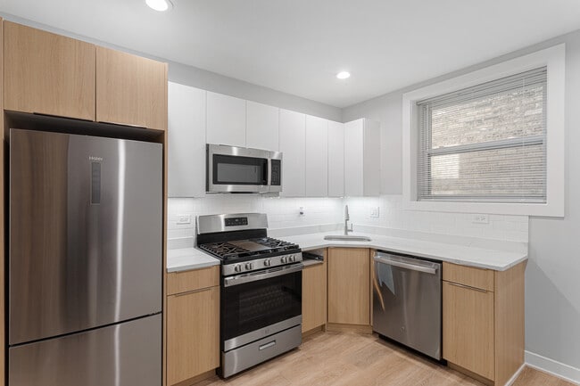 Photo - 7381 N Damen Ave Unit 1E
