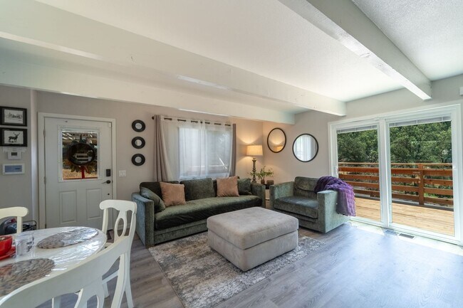 Photo - 19220 Pleasantview Dr