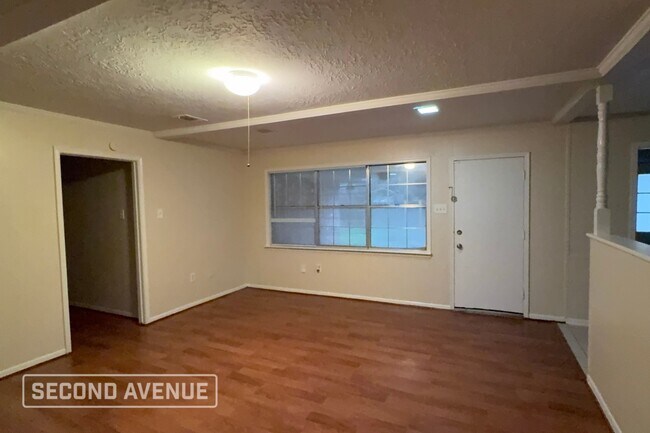 Photo - 2542 Anzalone Dr