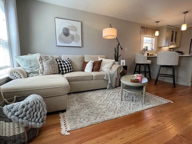 Photo - 12 Alpine St Unidad 2