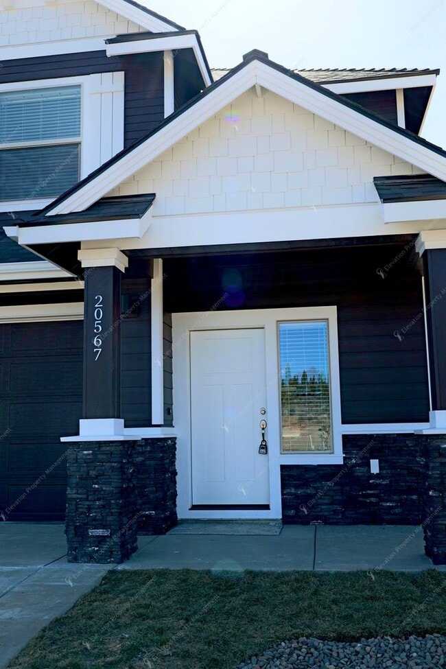 4BR SE Bend home in great neighborhood wit... Rental House Rental in