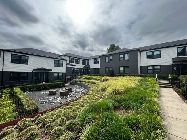 Pacific Court by Star Metro