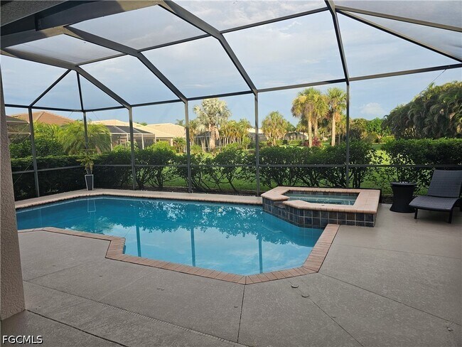 2323 Bainmar Dr