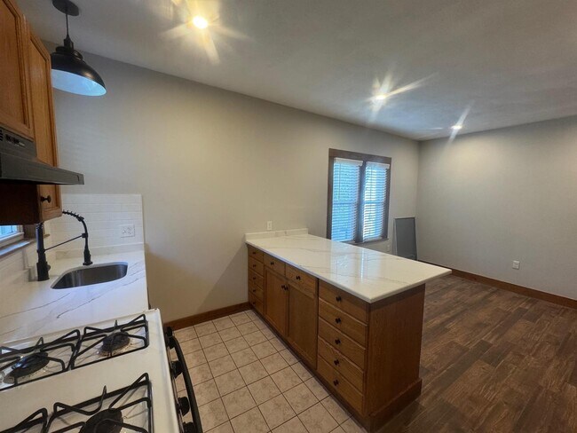 Photo - 29 Frederick Ave Unit 1