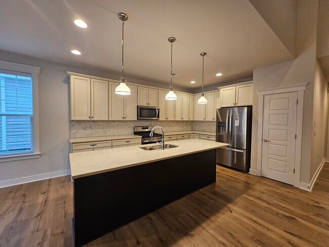 Photo - 17 Grey Fox Ln