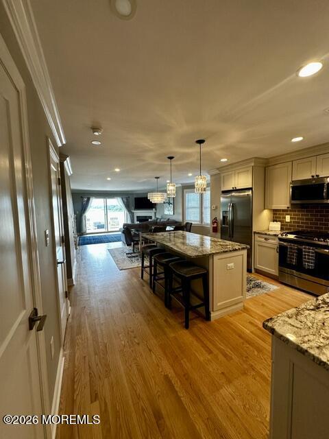 Photo - 15 Chapin Ave
