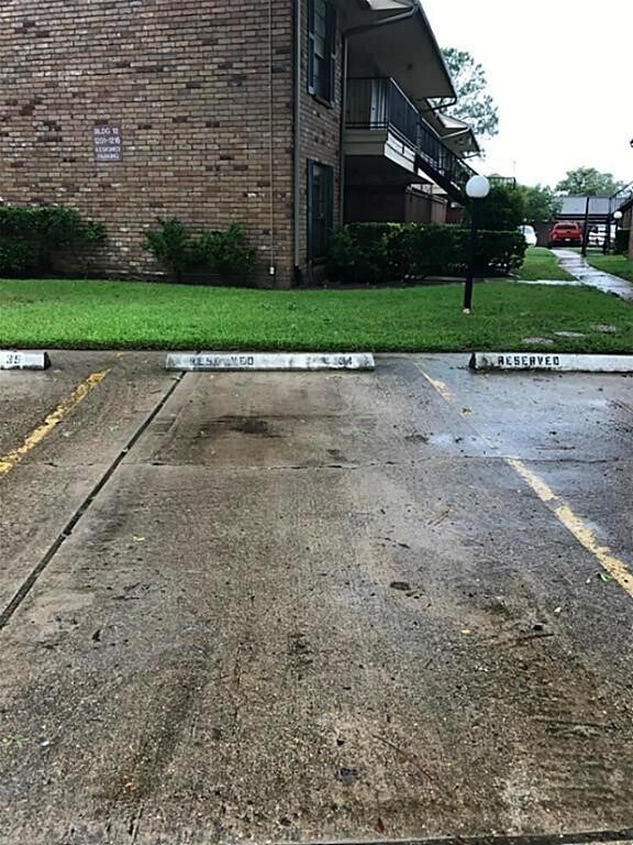 Photo - 8801 Hammerly Blvd