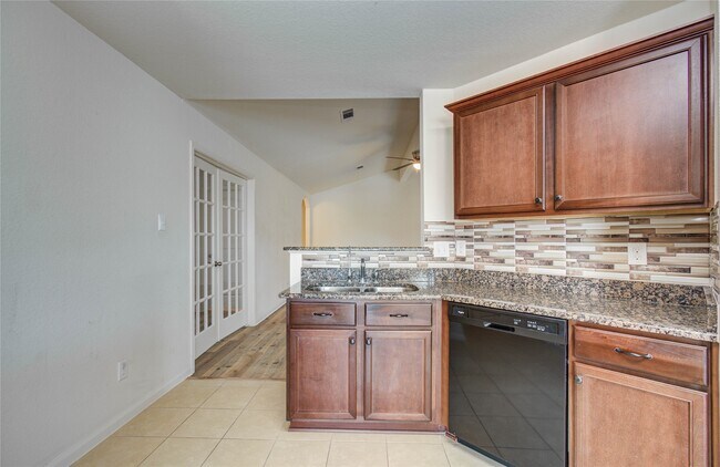 Photo - 1315 Diamond Drape Dr