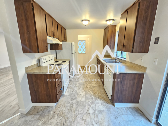 Photo - Newly Renovated 3 Bedroom!