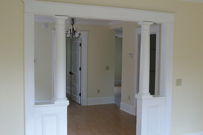 Photo - 326 College St Unit 12