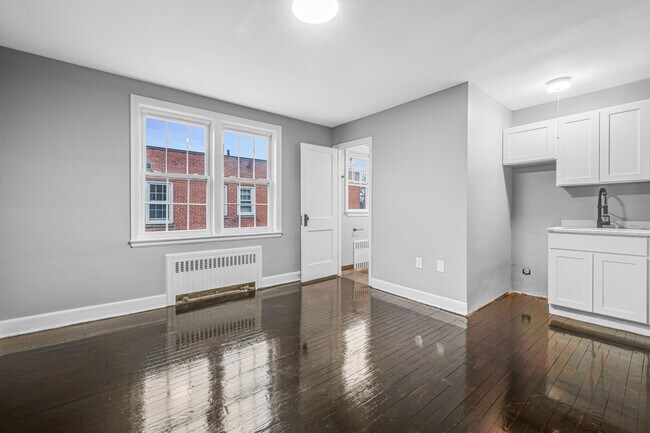 Photo - 16 Chapman St Apartments Unit 23