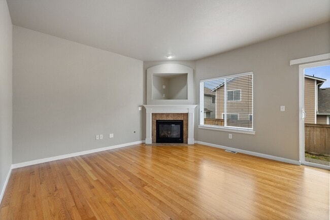 Photo - Lipoma Firs 5 bedroom with full bath on main.