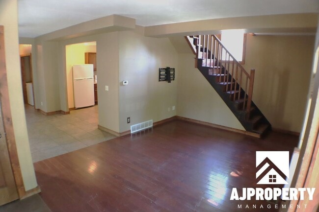 Photo - 1305 S Norton Ave